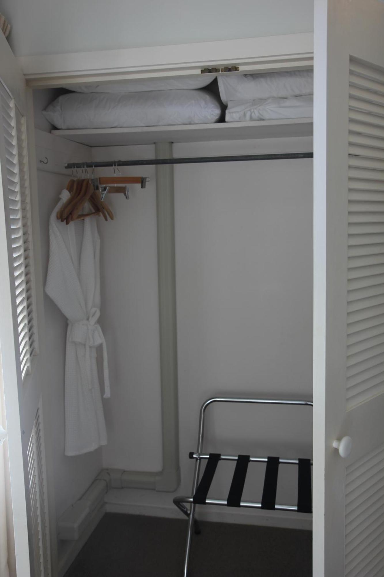 Magnolia House Bed & Breakfast เบลนิม ภายนอก รูปภาพ